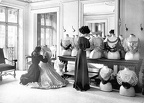 4 Draping bodices at Worth, 1907