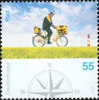 [2005] Briefzusteller in Deutschland: mit dem Postfahrrad